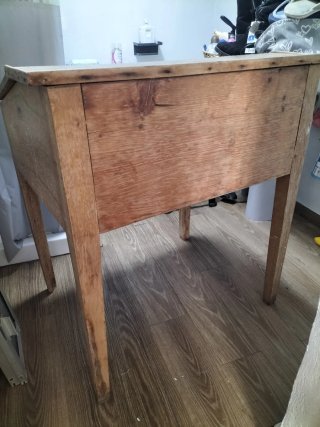Pupitre antiguo de madera