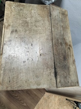 Pupitre antiguo de madera