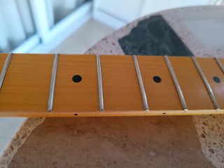 Mastil tipo Stratocaster