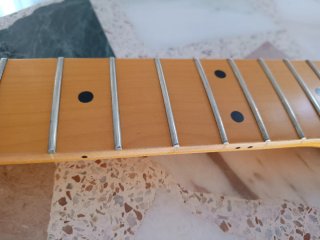 Mastil tipo Stratocaster