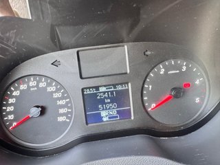 Mercedes Sprinter 215 9G L2H2