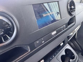Mercedes Sprinter 215 9G L2H2