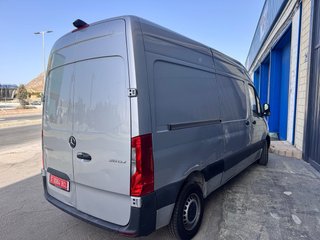 Mercedes Sprinter 215 9G L2H2