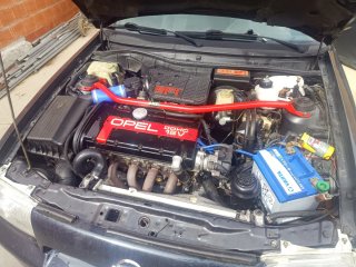Opel Astra GSI 16v autoblocante