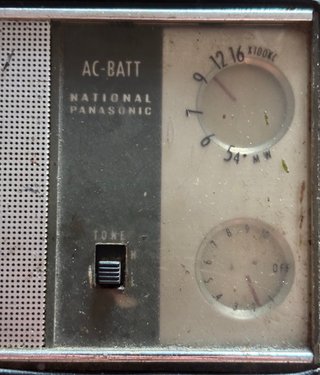 Radio Vintage National Panasonic R-13SB 6