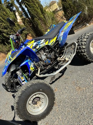 Quad Yamaha YZF 450 Azul y Amarillo