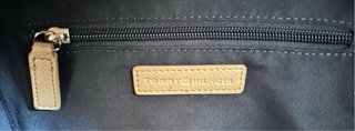Mochila Tommy Hilfiger original /Camel