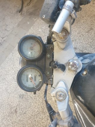 Vendo Daelim Roadwin 125. Averiada