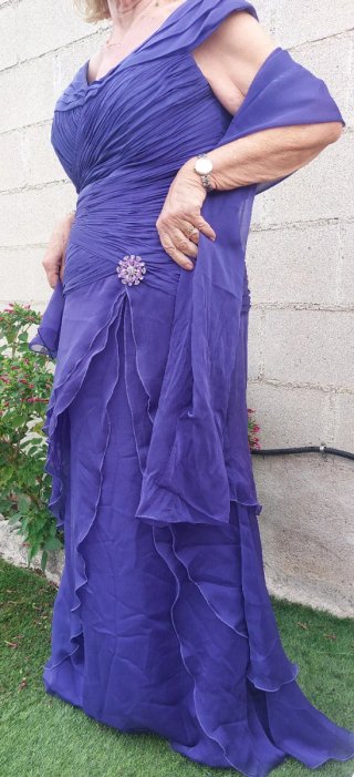 Vestido fiesta morado Sonia Peña