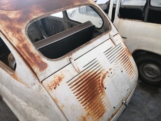 SEAT 600 bisagras