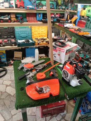 Decespugliatore a scoppio 52cc 4 in 1
