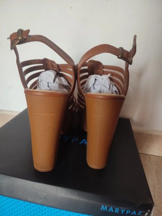 Sandalias Marypaz plataforma cangrejera marrón