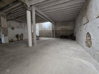 Alquilo espacio / local para sesiones o talleres