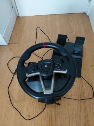 Volante y pedales Hori Racing Wheel Apex