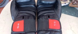 Guantes Boxeo Impacto 16 Oz Negros/Rojos