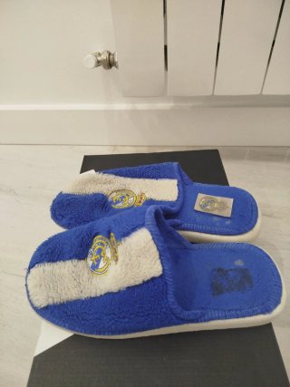 Zapatillas Casa Real Madrid Talla 40