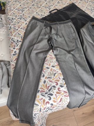 Traje gris de vestir de zara talla 42