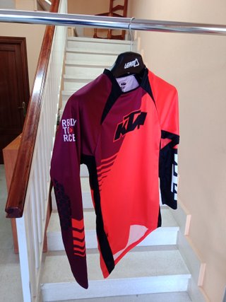 camiseta NUEVA ktm motocross talla L infantil