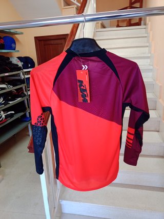 camiseta NUEVA ktm motocross talla L infantil