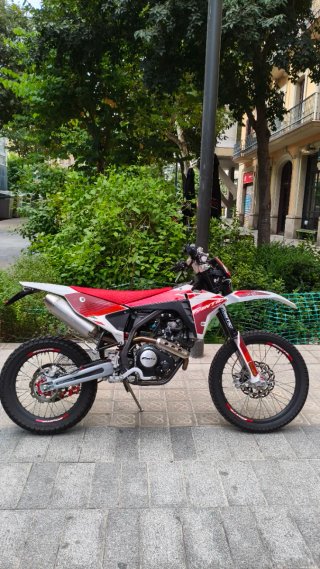 MOTO FANTIC XEF 125 PERFORMANCE