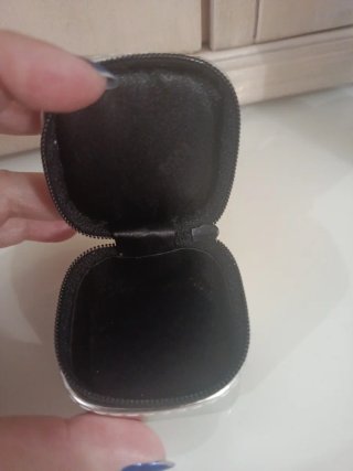 Caja de Tous para anillos y colgantes