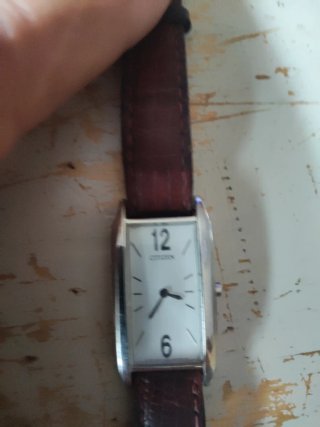 Reloj Citizen Vintage Estilo Tank Correa Piel 1990