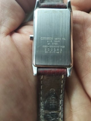 Reloj Citizen Vintage Estilo Tank Correa Piel 1990