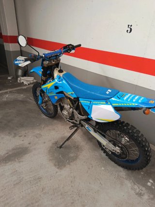Moto TM Racing 250cc 4T Enduro/Motocross