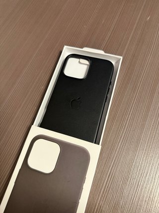 Funda iPhone 16 Pro Max Magsafe Negra