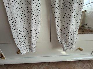 Pantalones Zara blancos lunares