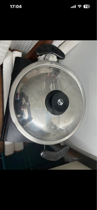Olla AMC Metal y Plástico