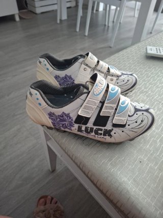 Zapatillas Ciclismo Luck Mujer Blancas Moradas
