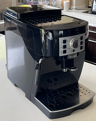 Cafetera DeLonghi Magnifica S