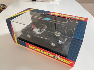Scalextric Aston Martin DBR1