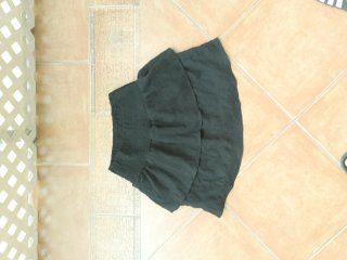 Falda corta Shein volantes negra sin estrenar