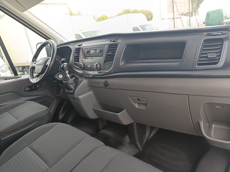 Ford Transit 2023, foto 15