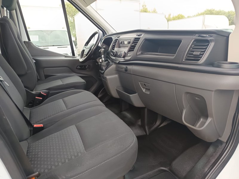 Ford Transit 2023, foto 16