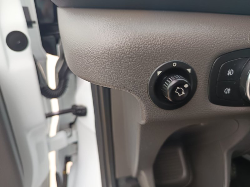 Ford Transit 2023, foto 18