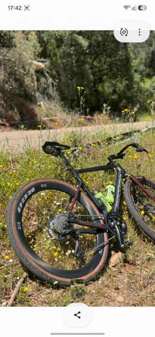 Ruedas Gravel Carbono