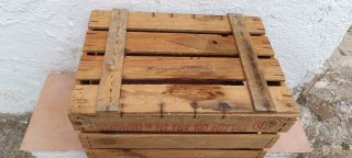 Cajon de fruta madera antiguo