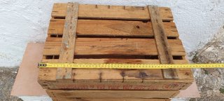 Cajon de fruta madera antiguo