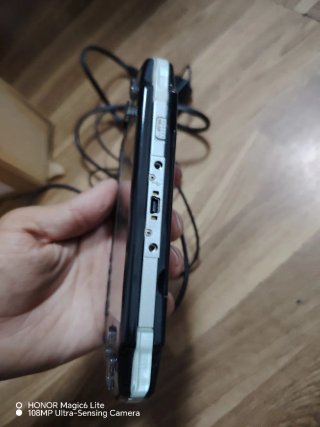 Sony PSP Nera + Caricatore