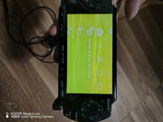 Sony PSP Nera + Caricatore
