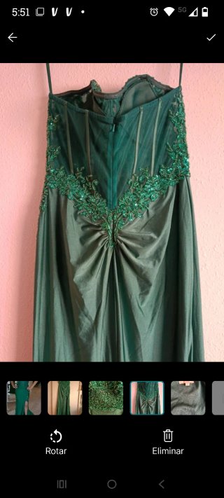 Vestido de fiesta verde