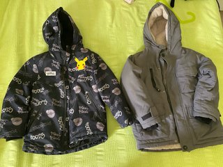 Set di 2 cappotti Pokémon Pikachu grigi TAGLIA 6-7