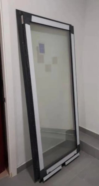 Ventana fija de seguridad