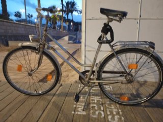 Bicicleta paseo antigua