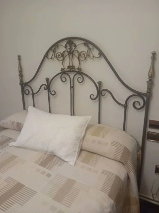Cabecero de forja para cama de 135 cm