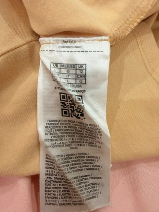 T-Shirt Guess Rosa Tamanho L