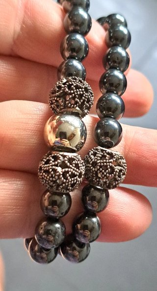 2 Bracciali Ematite Perle Lucide